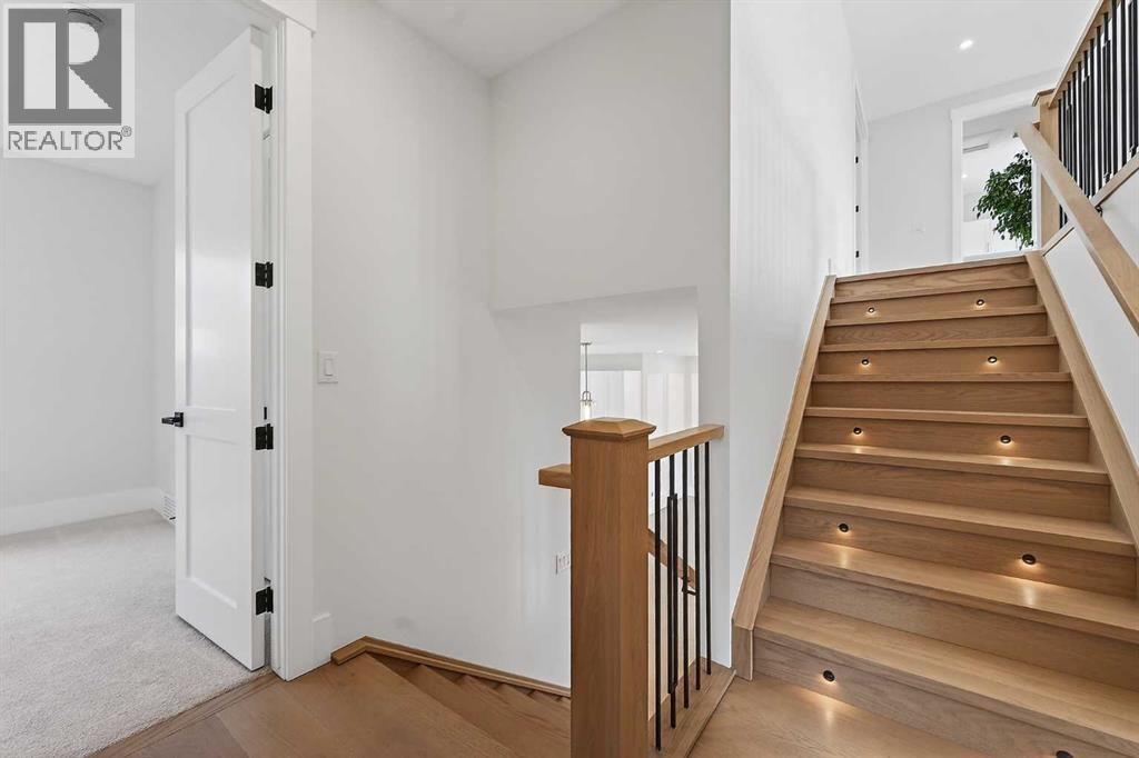88 Woodlark Drive SW - 26