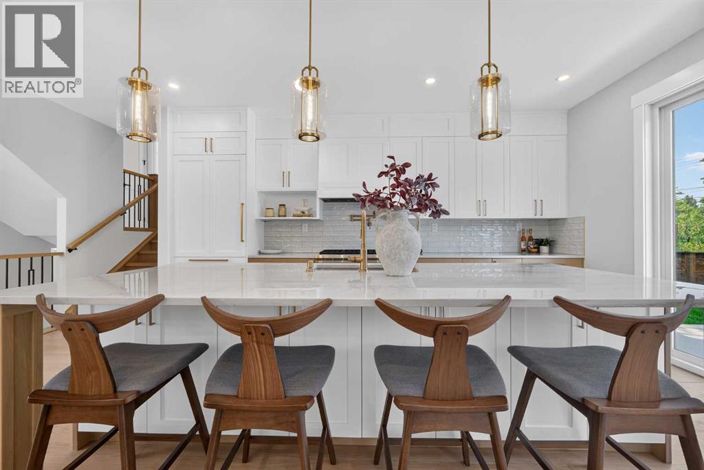 88 Woodlark Drive SW - 21