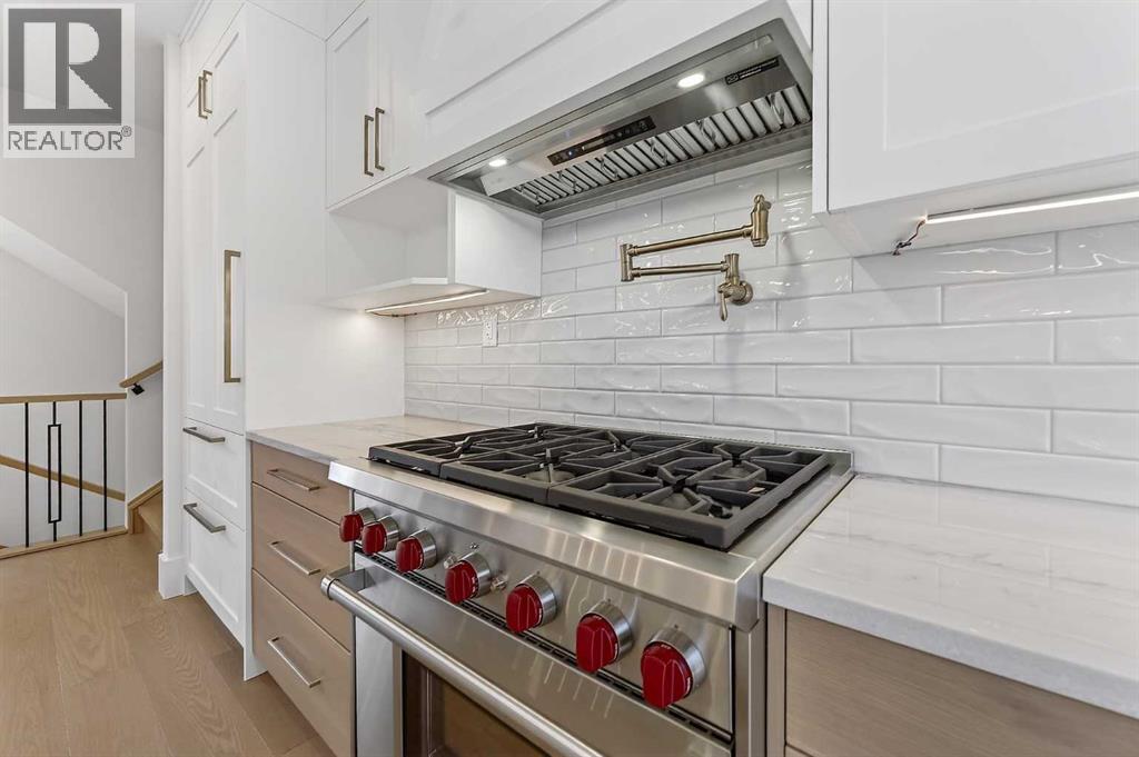 88 Woodlark Drive SW - 16