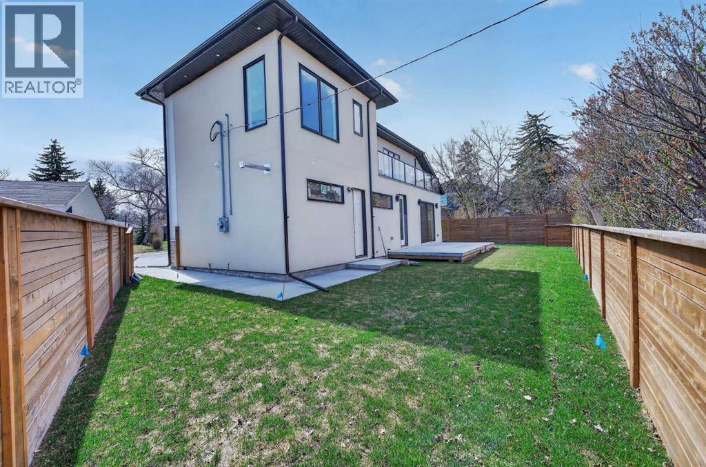 88 Woodlark Drive SW - 48