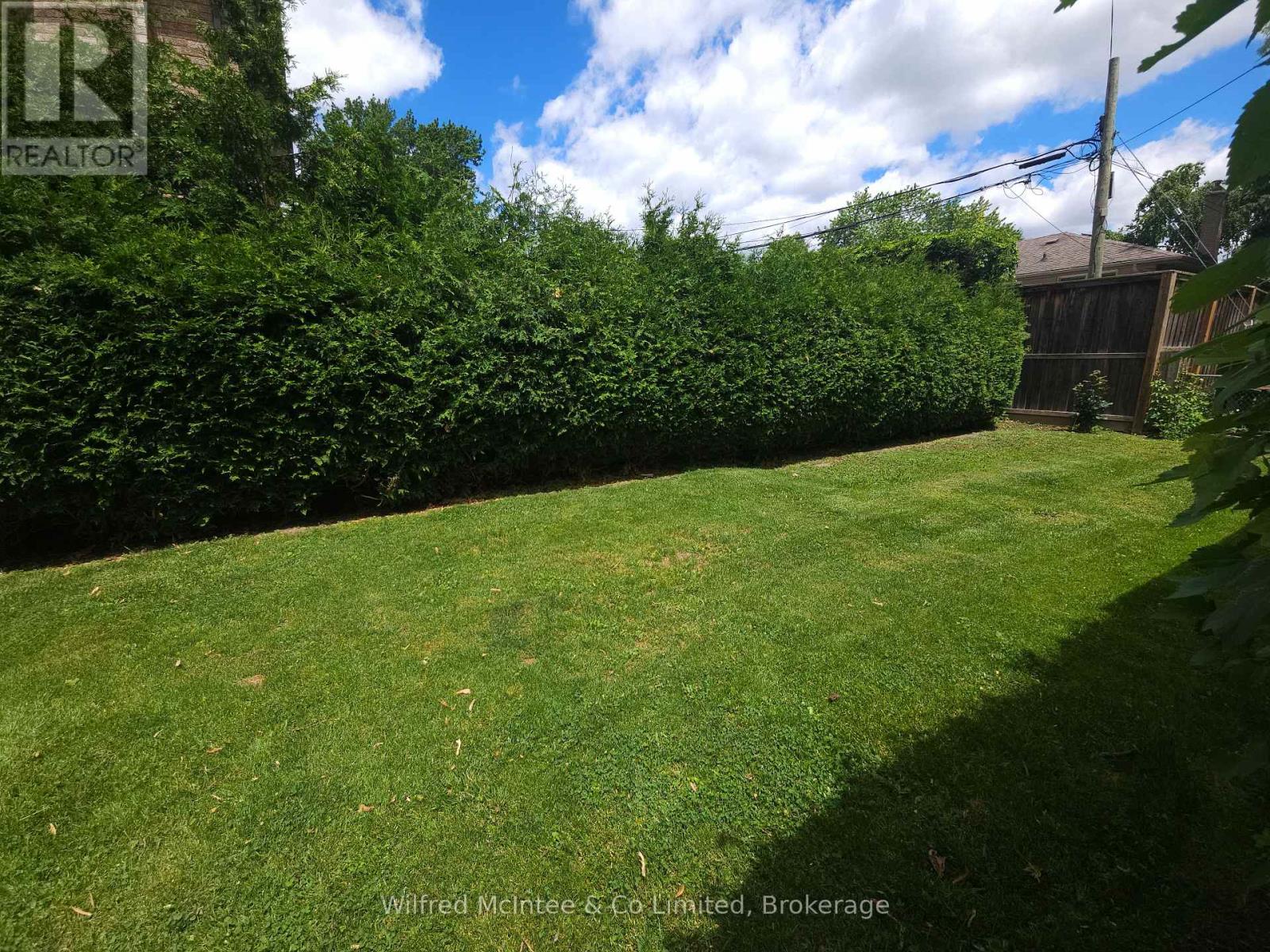 69 HALIBURTON AVENUE - 39