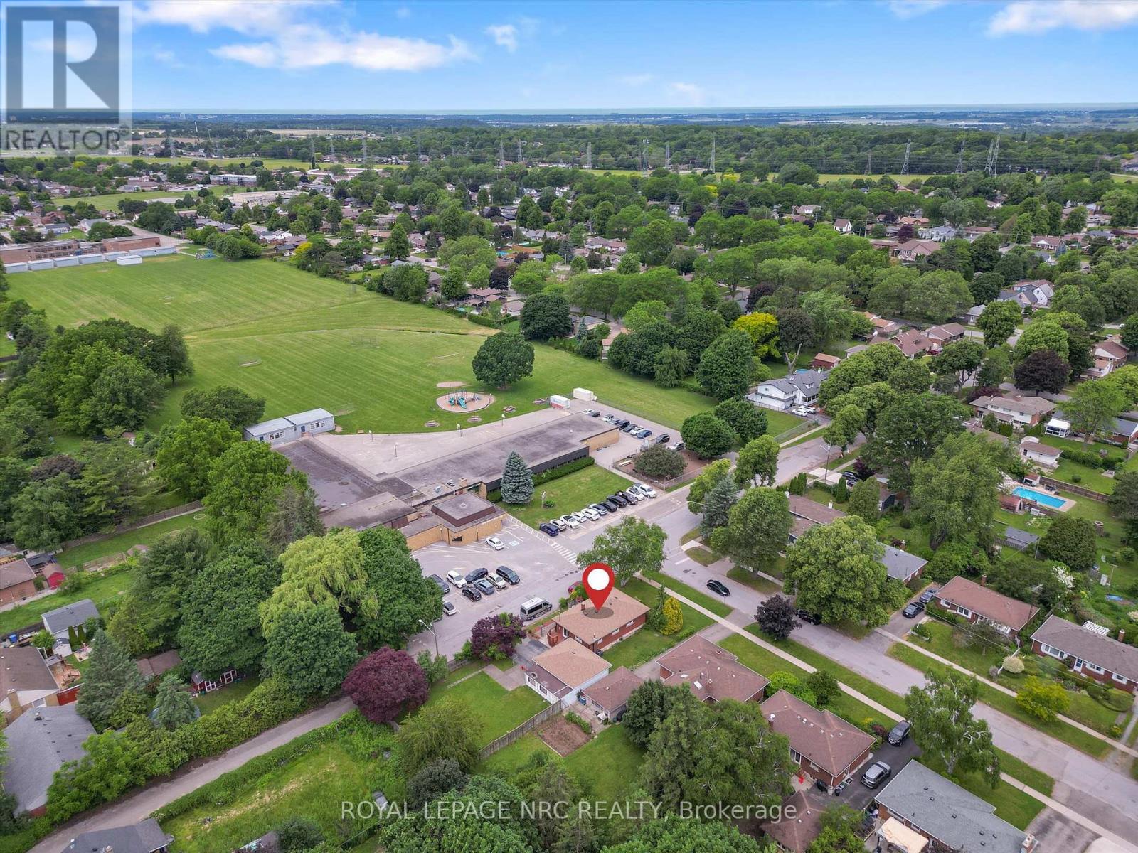 6502 BROCK STREET - 31