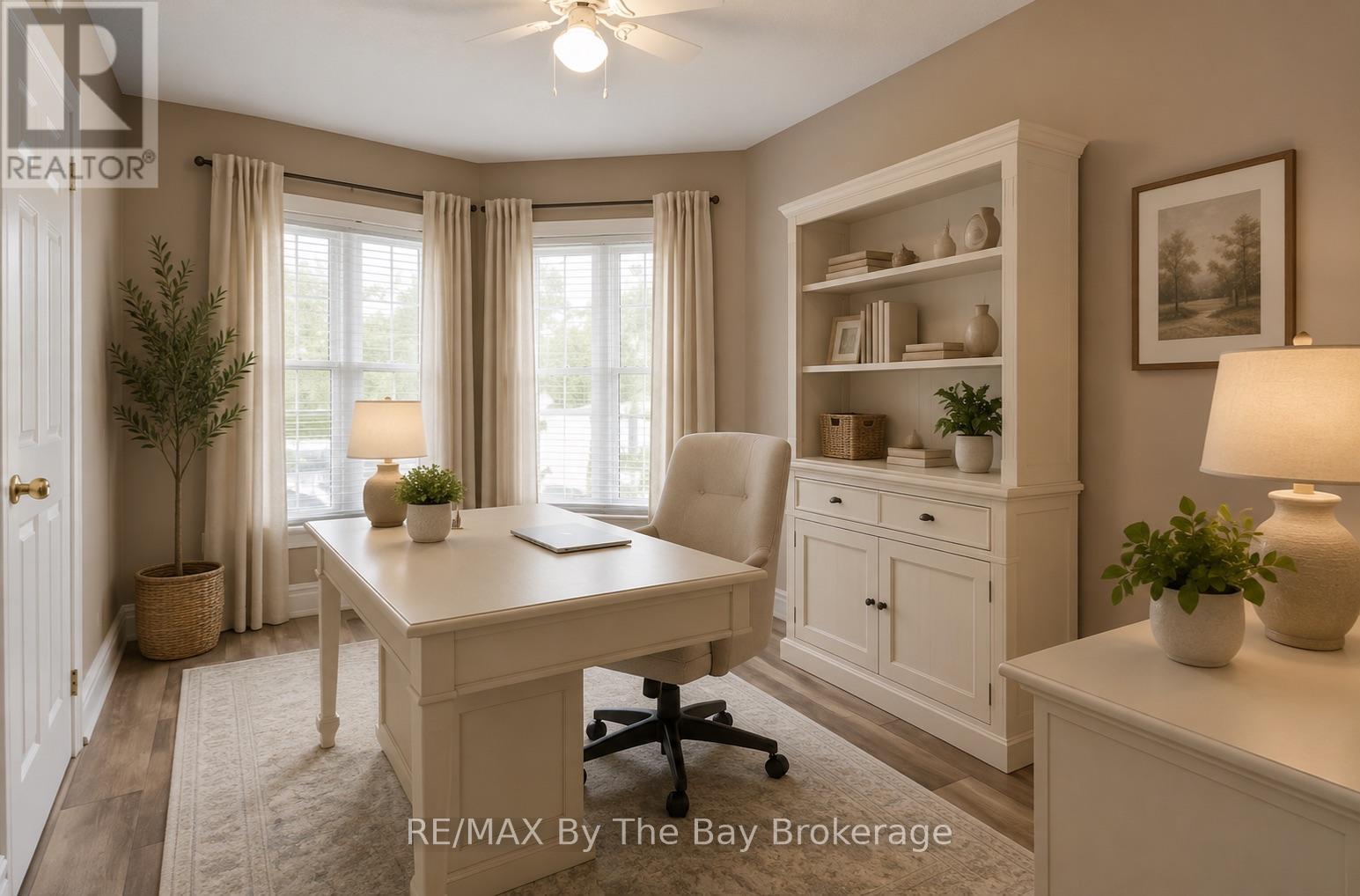 54 FAIRWAY CRESCENT - 20