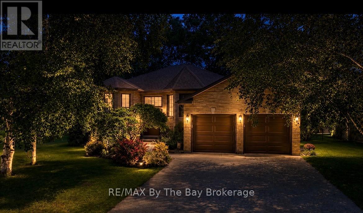 54 FAIRWAY CRESCENT - 4