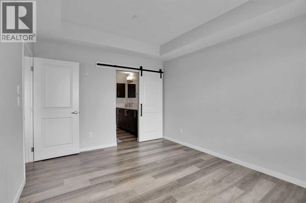 #204 100 Harvest Hills Place NE - 38