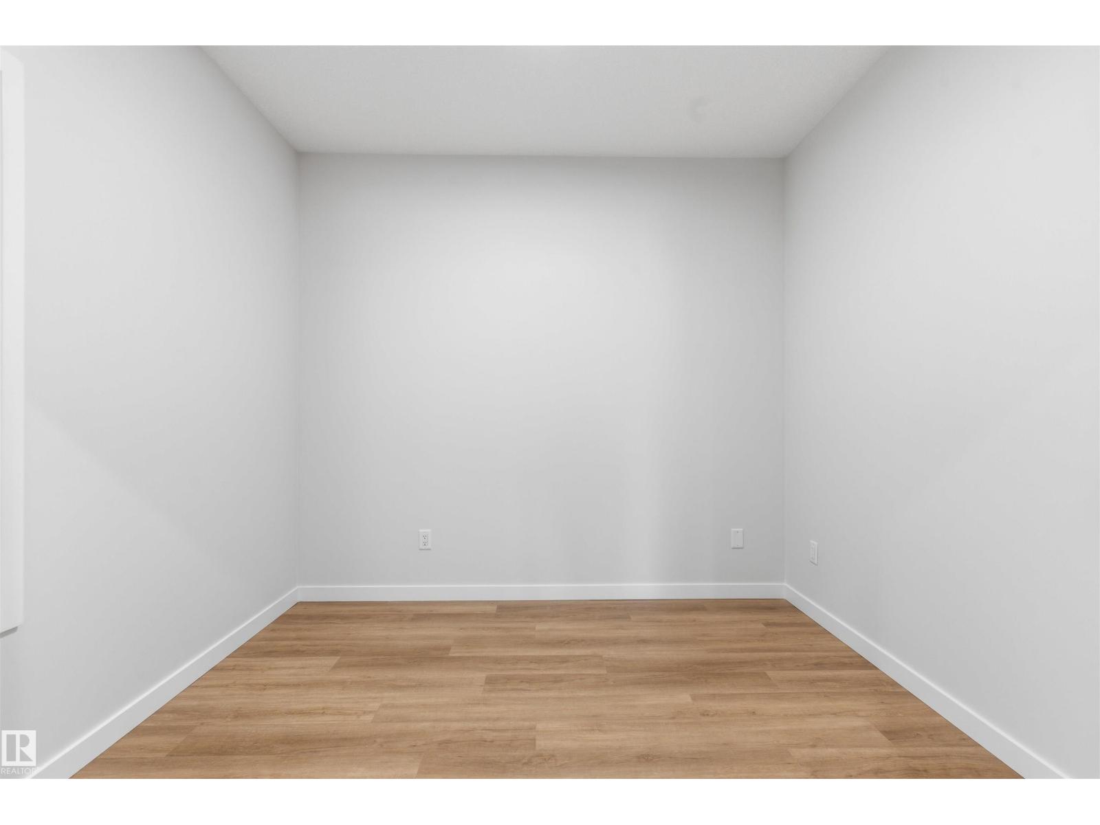 1721 Crossbill LO NW - 22