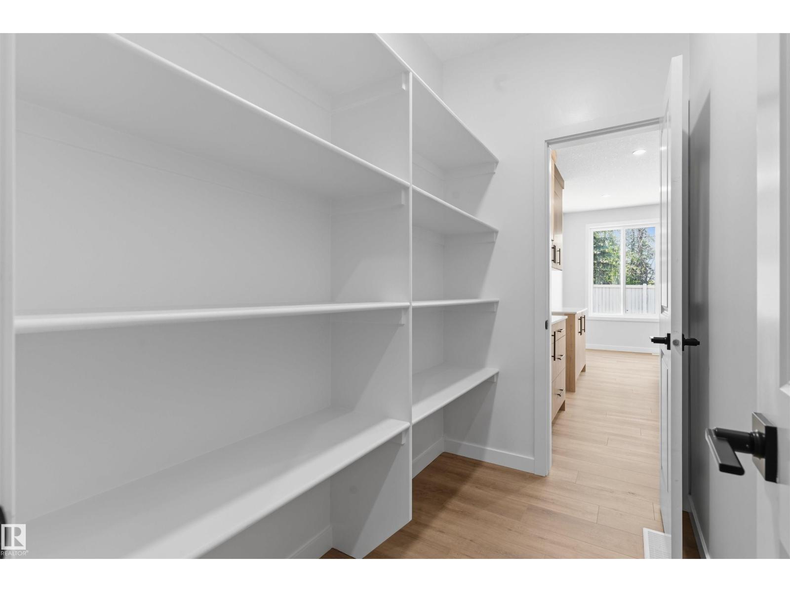 1721 Crossbill LO NW - 28