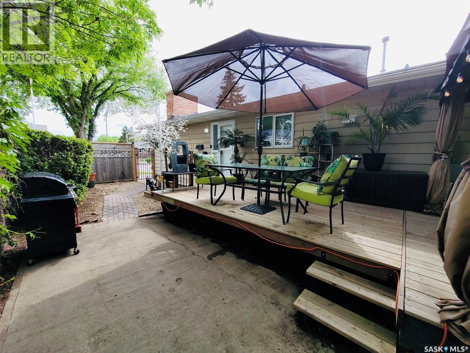 374 Rodenbush DRIVE - 64