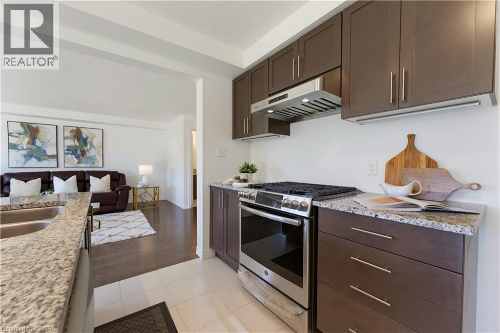 47 NEWCASTLE Court - Image 10