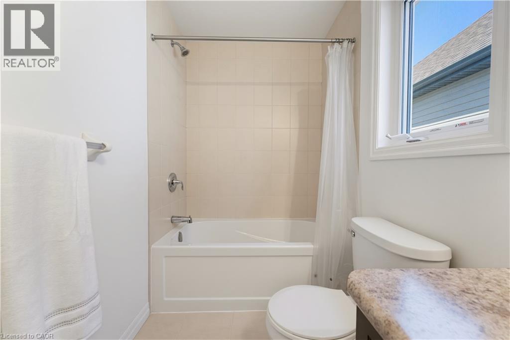 47 NEWCASTLE Court - Image 25
