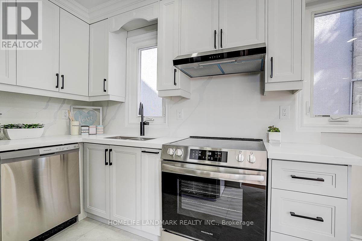 572 PHARMACY AVENUE - 13