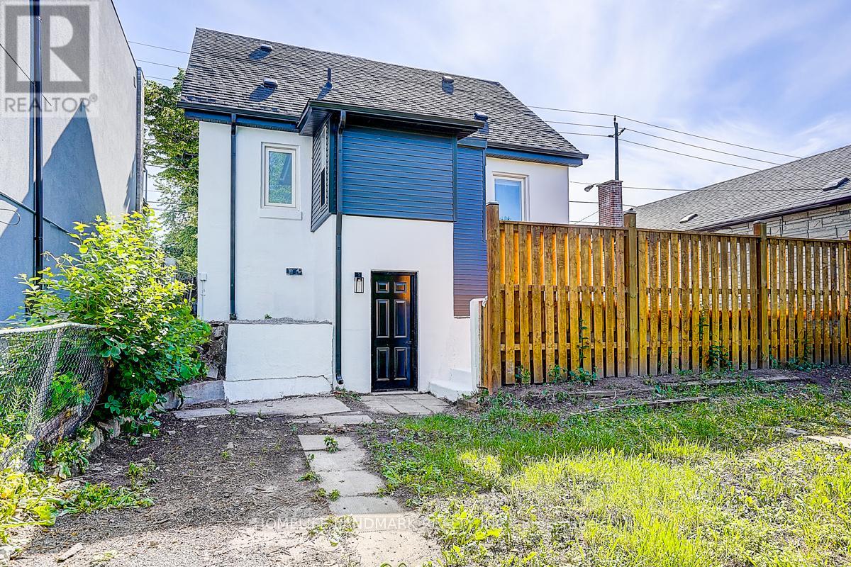 572 PHARMACY AVENUE - 40