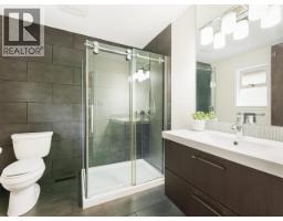4426 Marine Drive, West Vancouver, BC V7W2N9 Photo 20