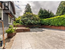 4426 Marine Drive, West Vancouver, BC V7W2N9 Photo 31