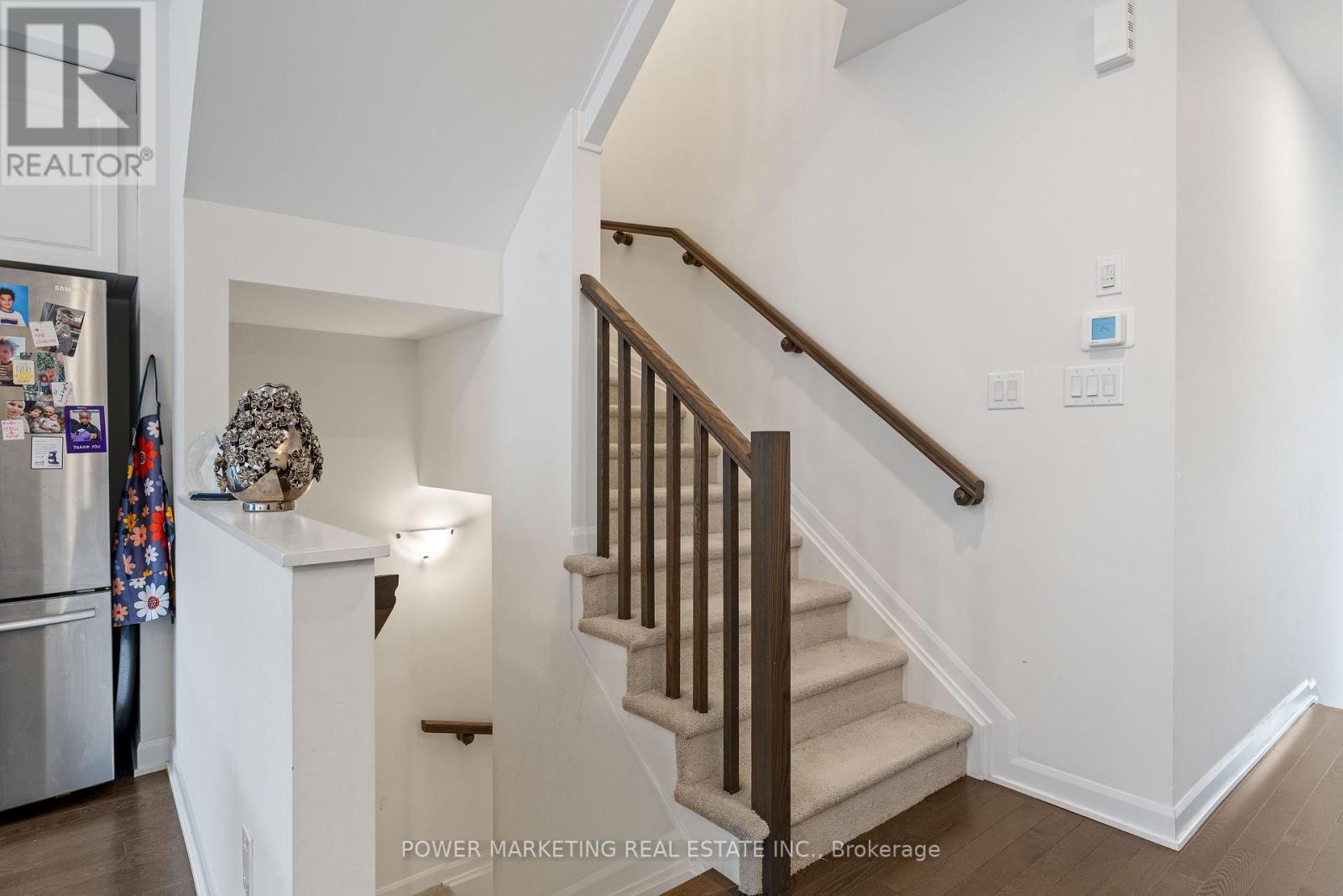 925 ATHENRY COURT - 7