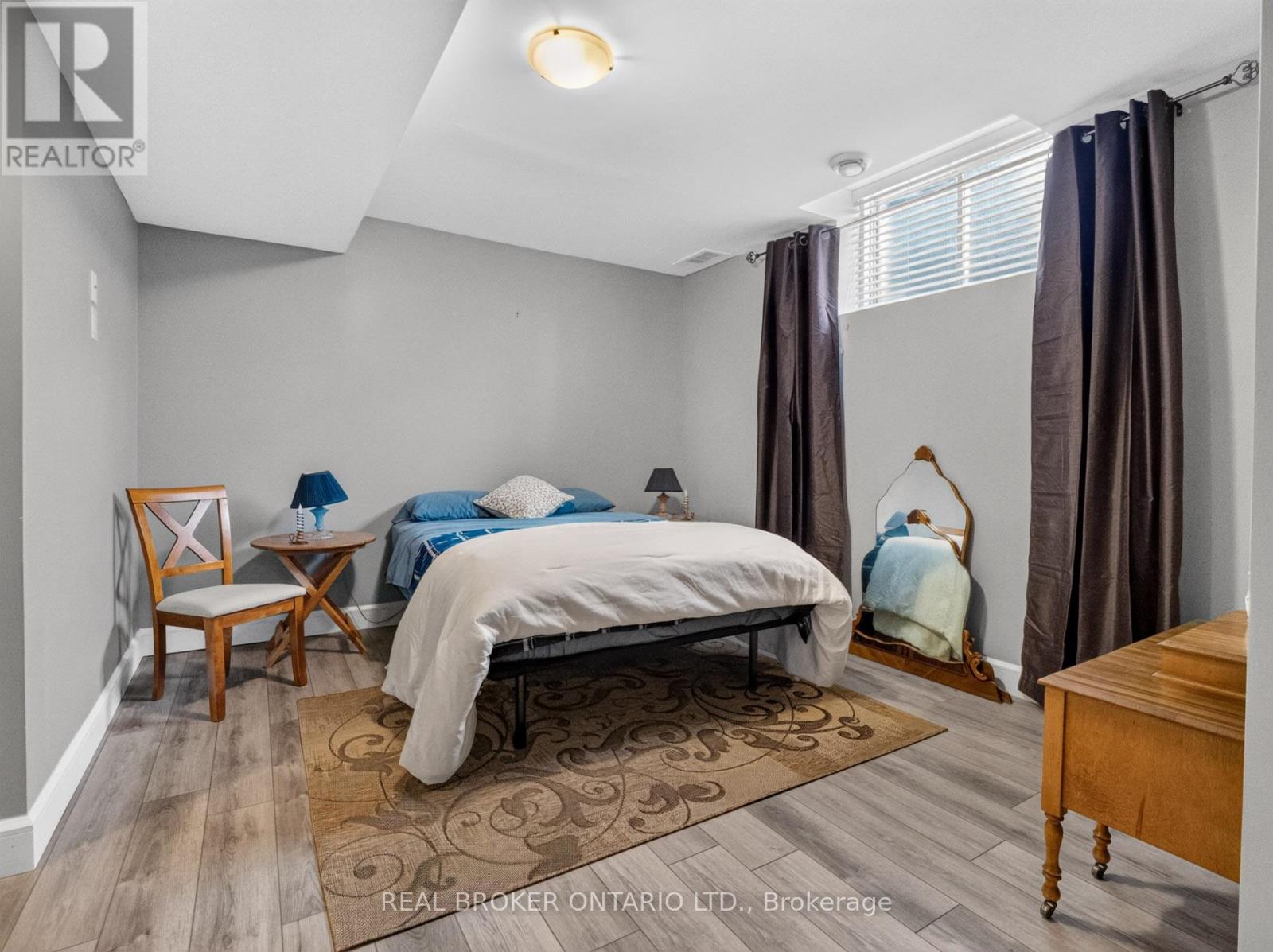 285 SOUTH PELHAM ROAD - Image 26