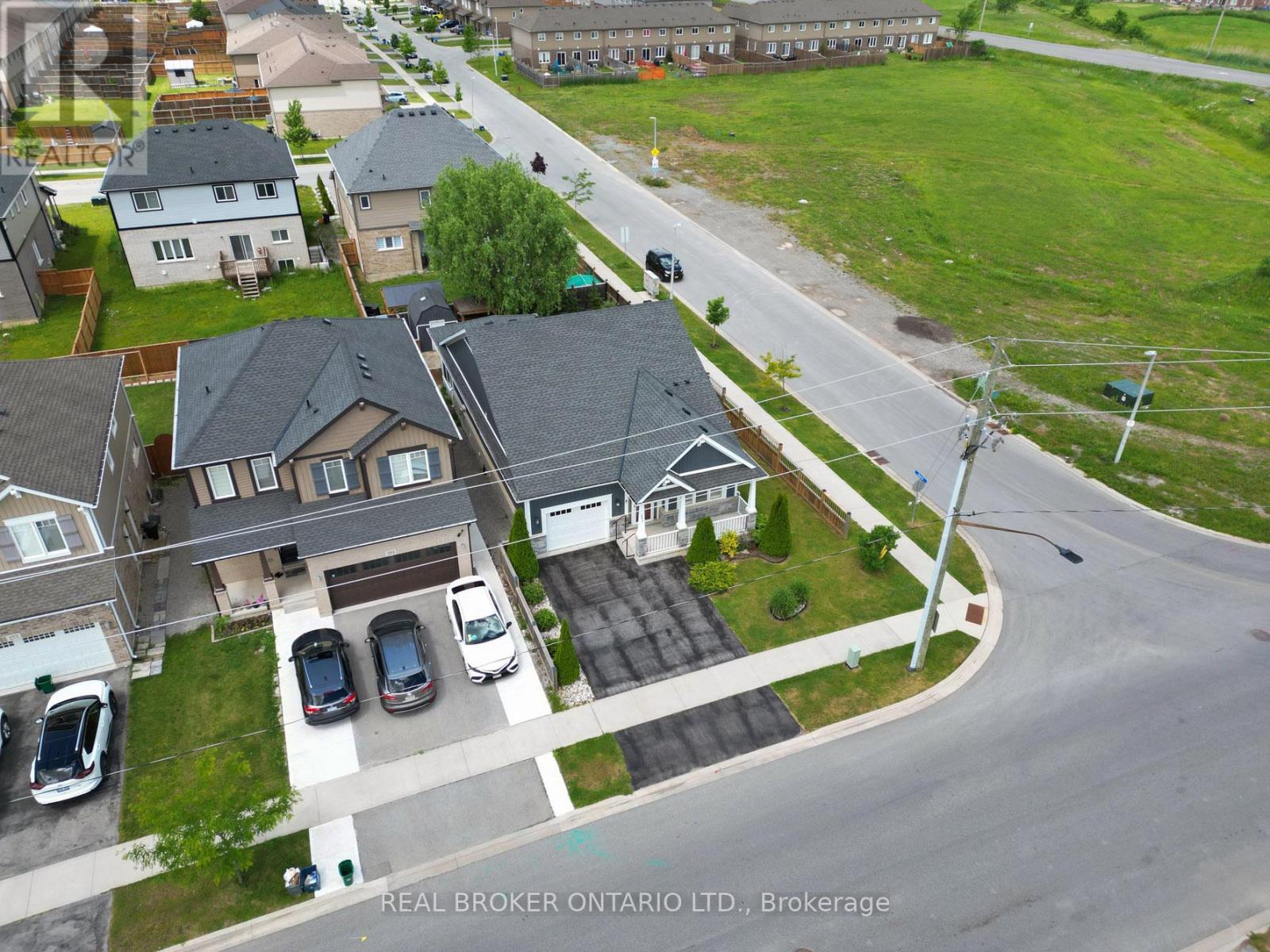 285 SOUTH PELHAM ROAD - Image 40