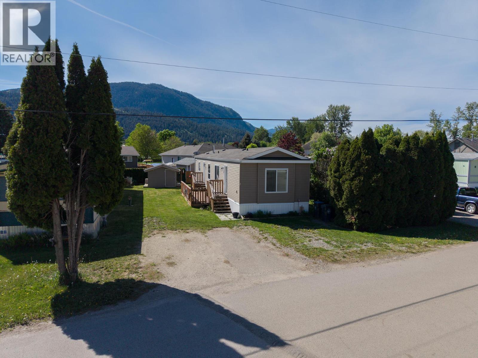 #3 504 Pine Street - 24