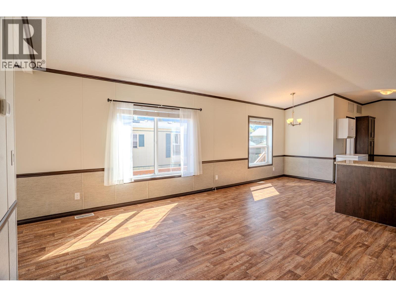 #3 504 Pine Street - 14