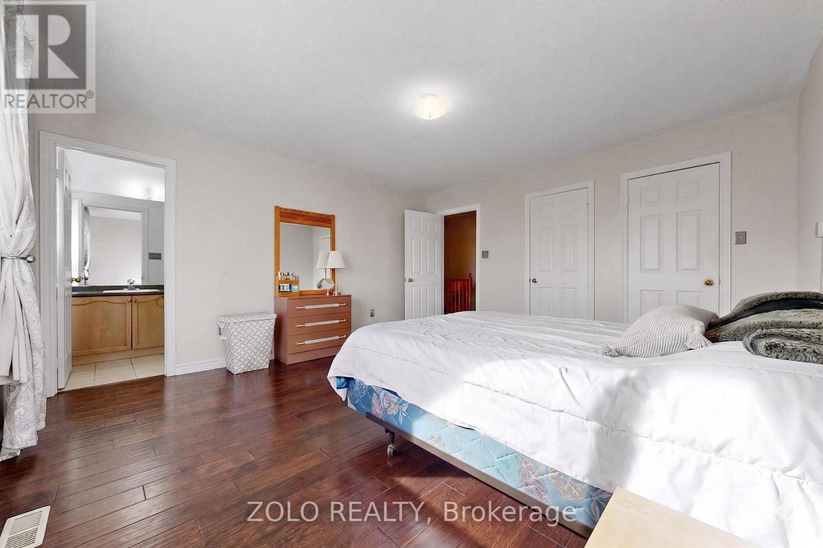 87 NOTTINGHAM DRIVE - 28
