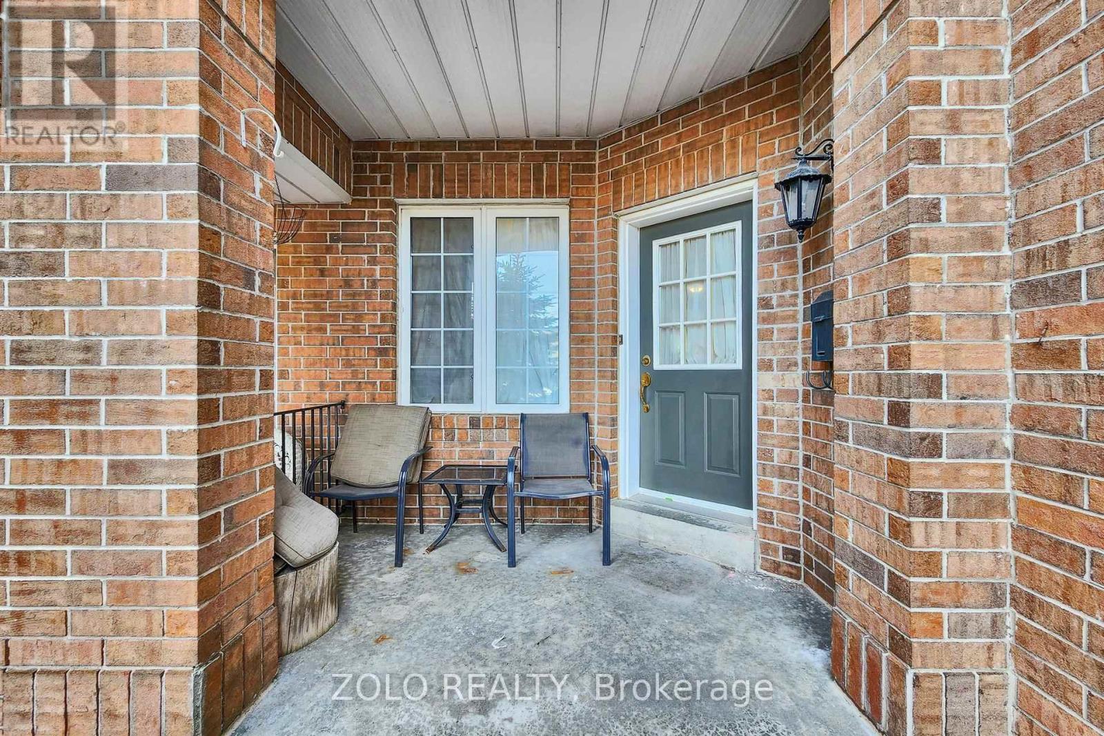 87 NOTTINGHAM DRIVE - 4