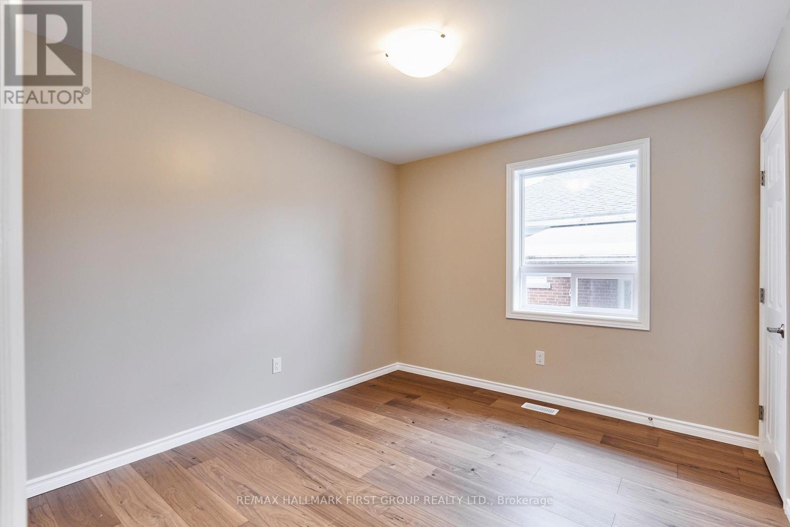 295 BALDWIN STREET - 16