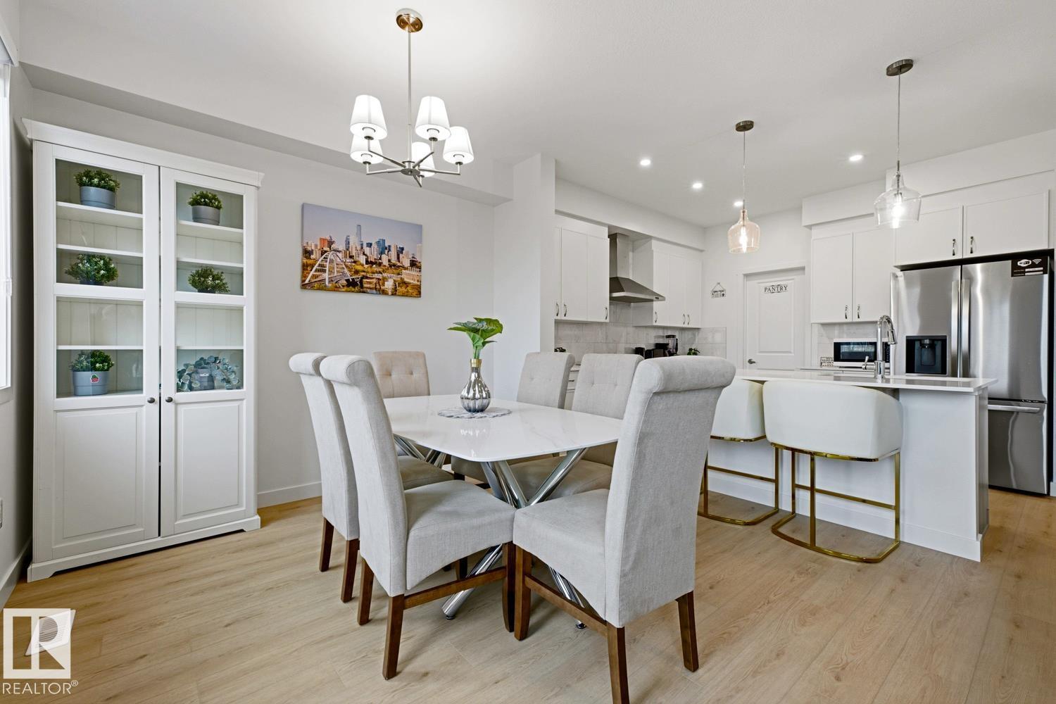 22924 82 Ave NW - 11