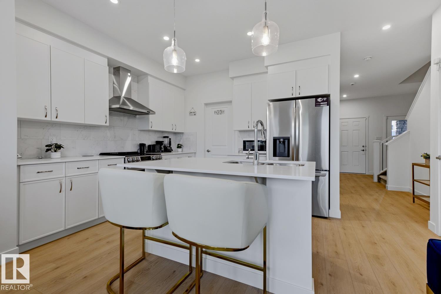 22924 82 Ave NW - 8