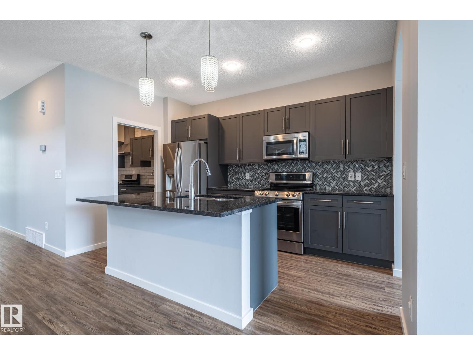 1763 26A ST NW - 13