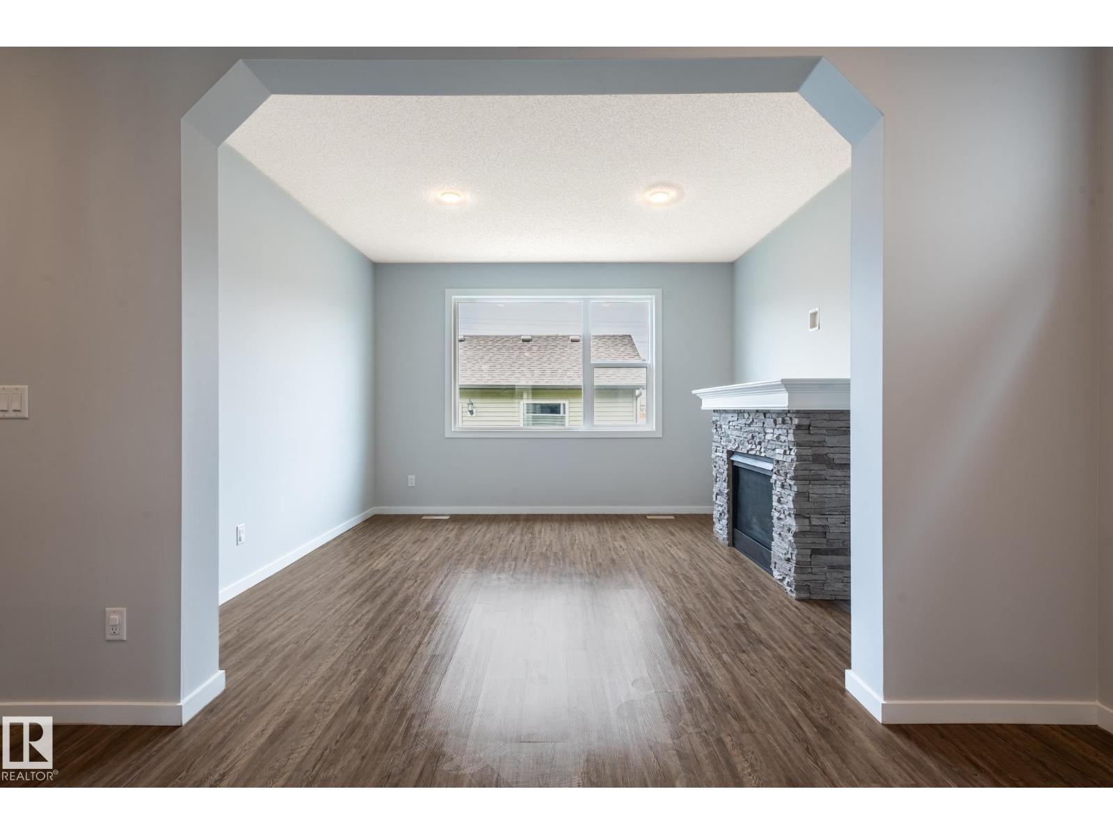 1763 26A ST NW - 16