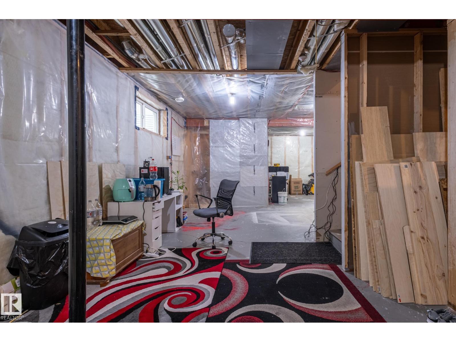 1763 26A ST NW - 43