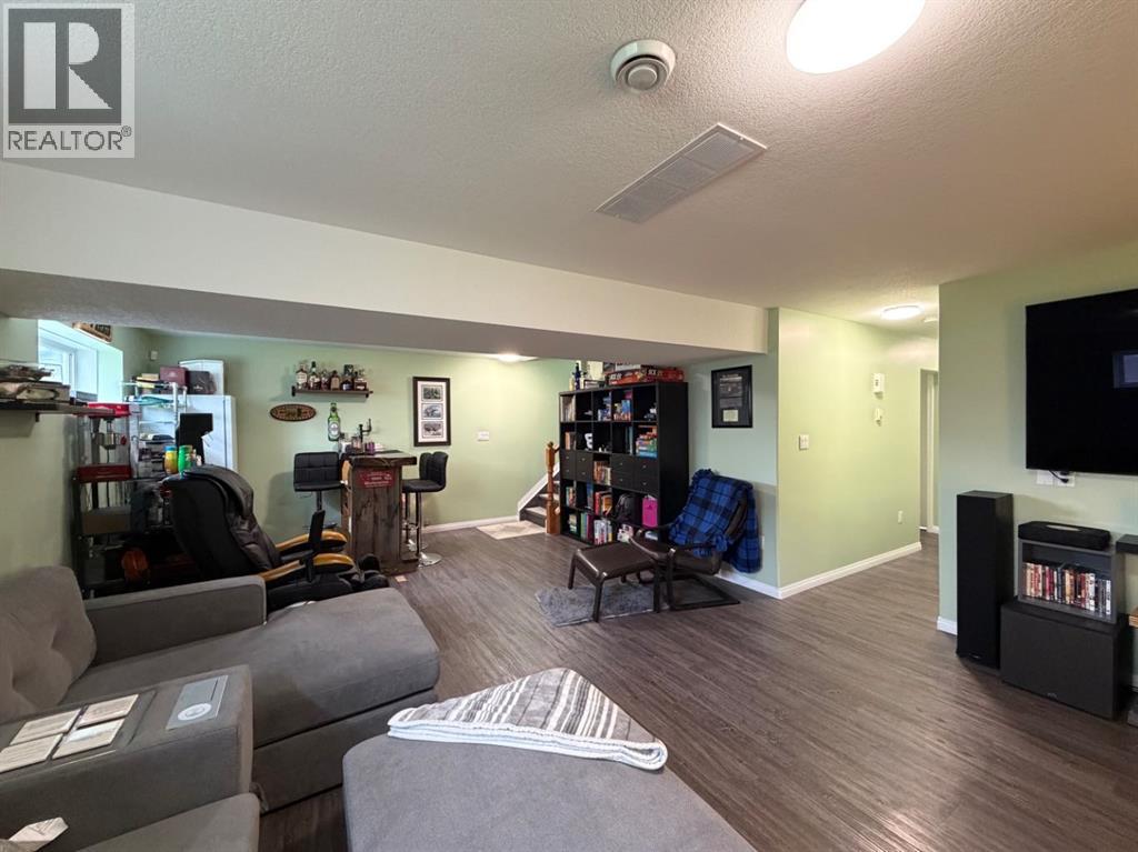 1814 48 Street — photo 30
