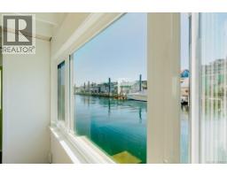 C2 1 Dallas Rd, Victoria, BC V8V0B2 Photo 25