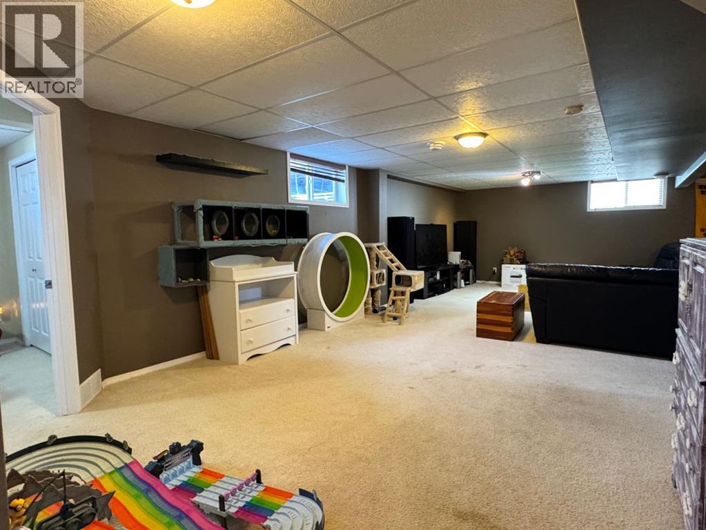 11345 110 Avenue Crescent - 28