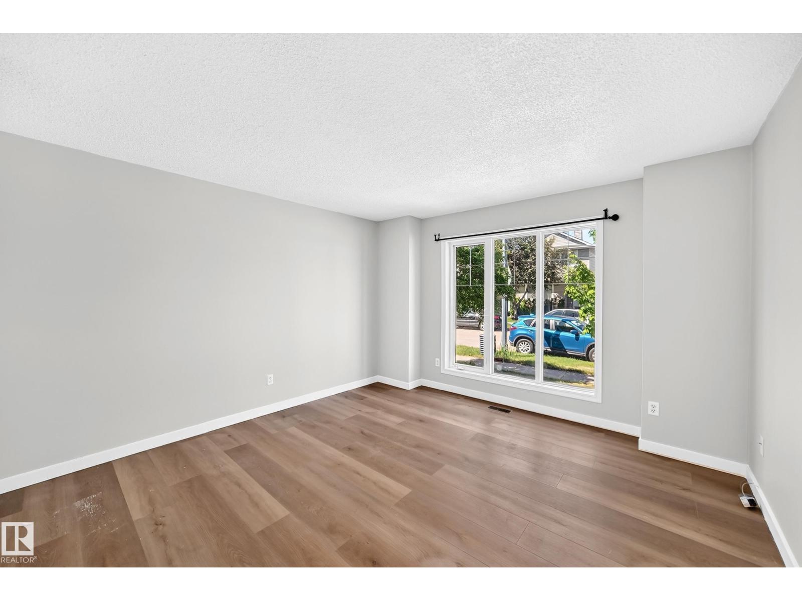 203 84 ST SW - 10
