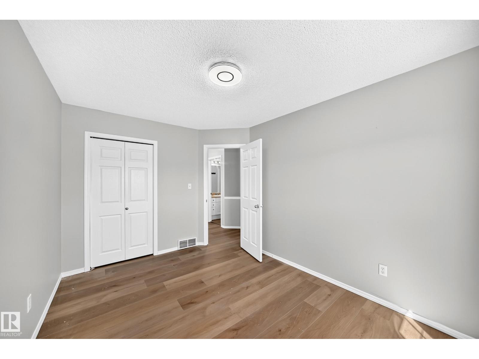 203 84 ST SW - 32