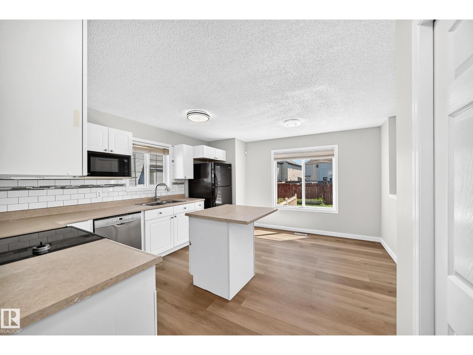 203 84 ST SW - 6