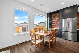 377 Parkview Pointe Drive, Winnipeg, MB R4A0G9 Photo 17