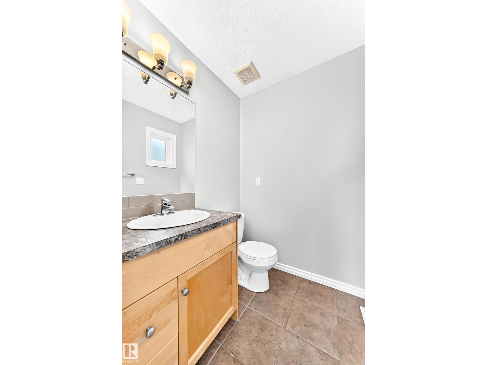 12124 122 ST NW - 36