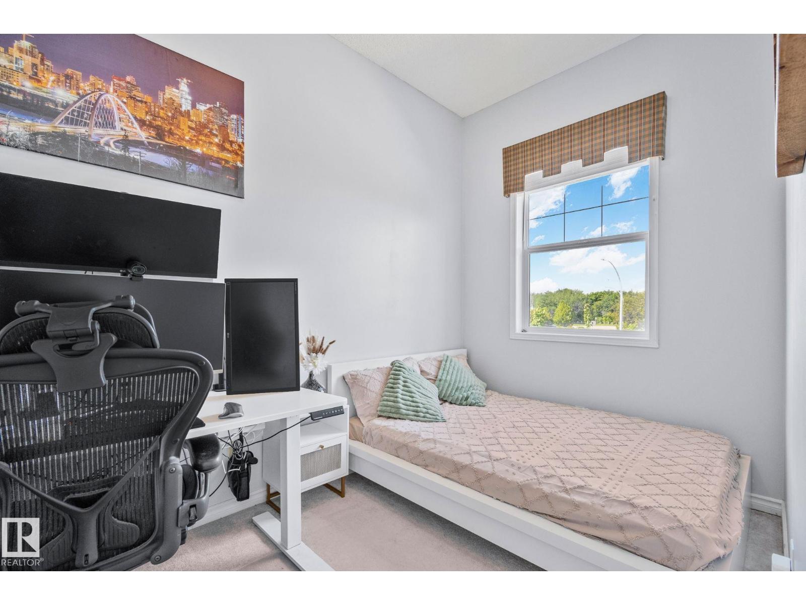 13411 149 AV NW - 27