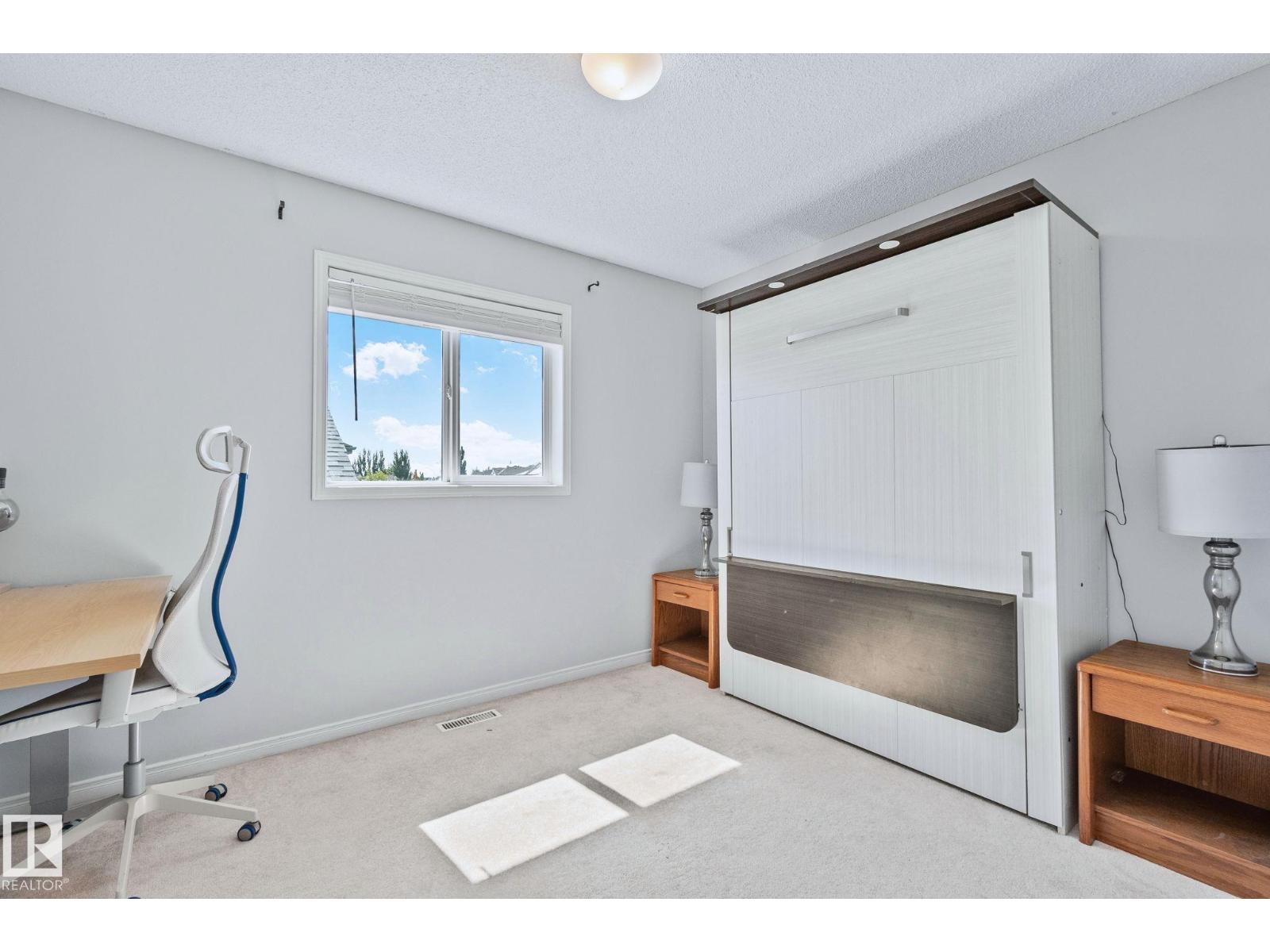 13411 149 AV NW - 32