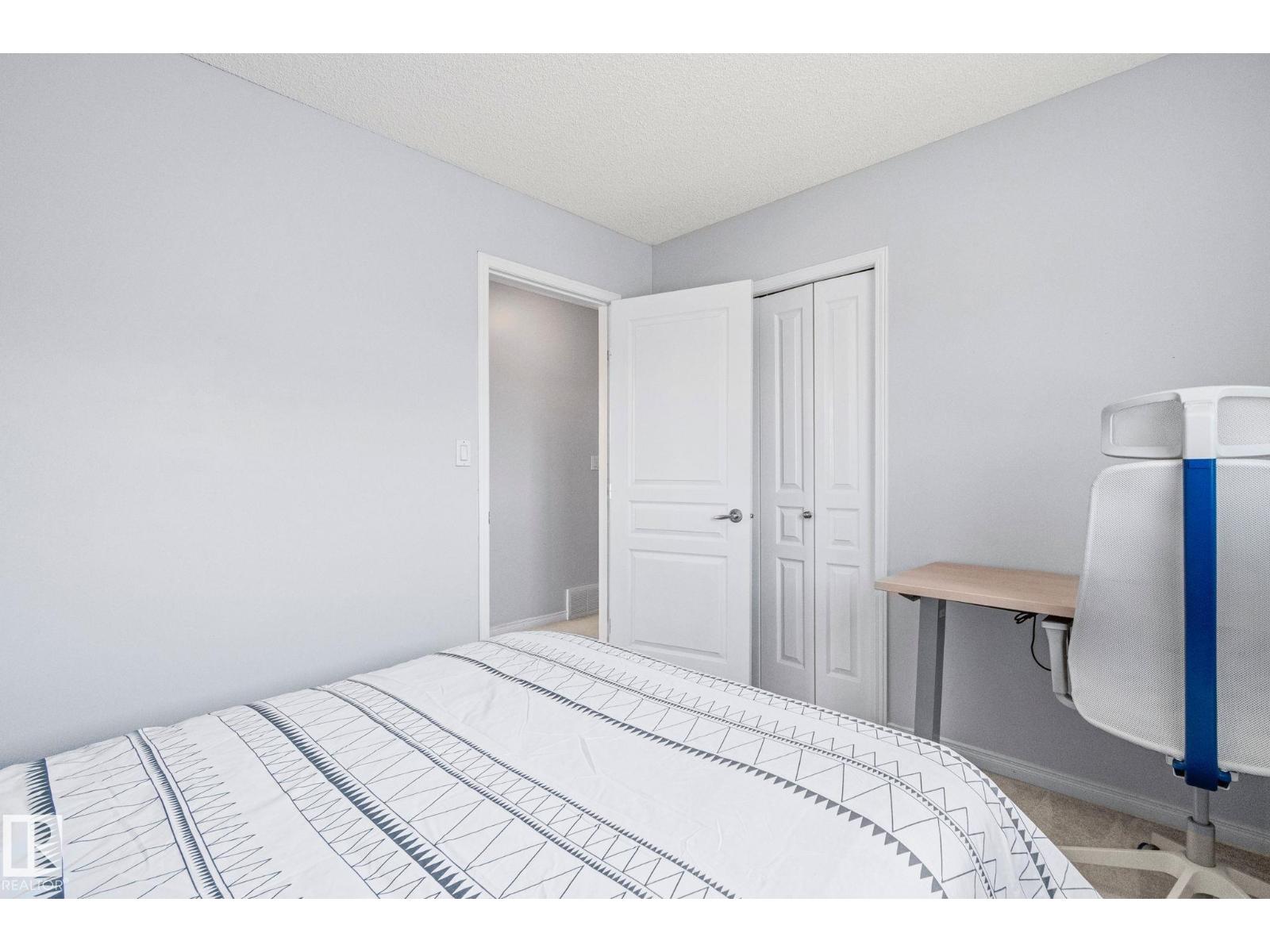 13411 149 AV NW - 33