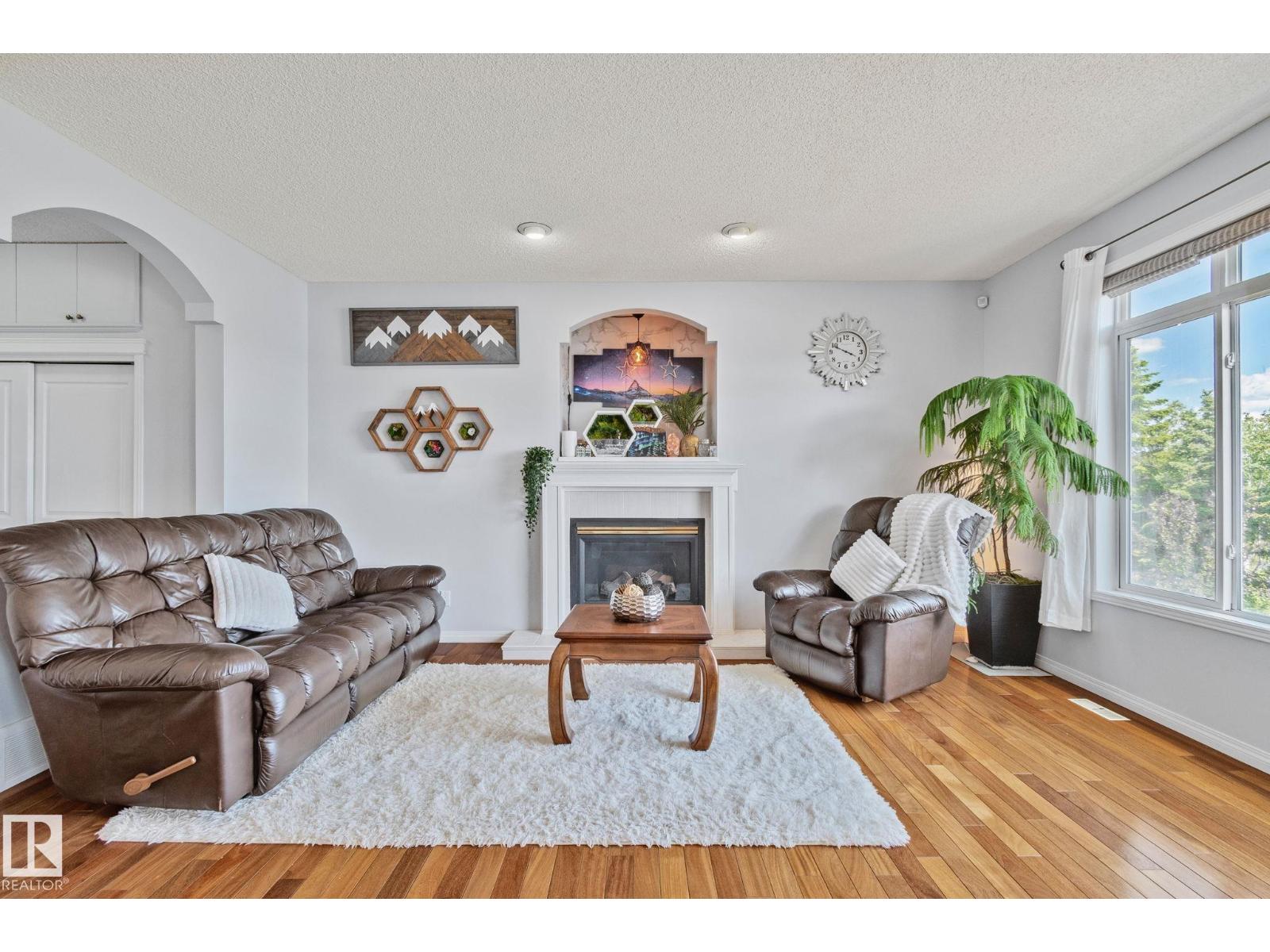 13411 149 AV NW - 7