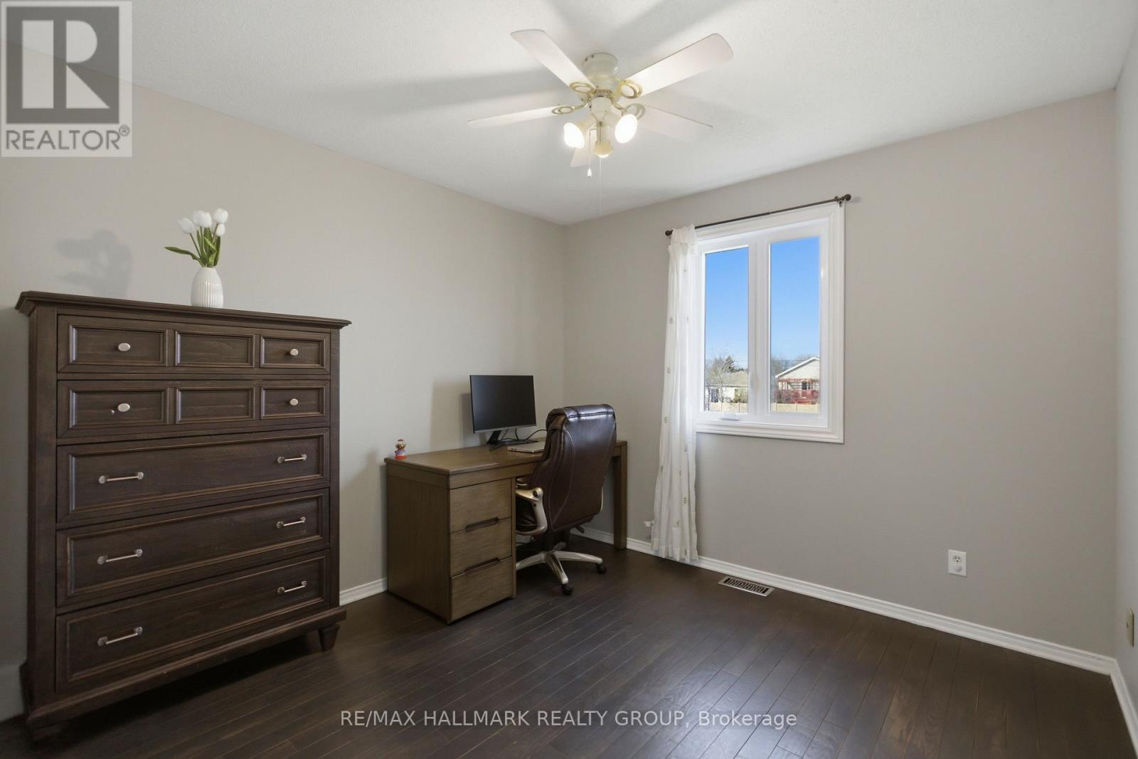 164 PATTERSON CRESCENT - 11