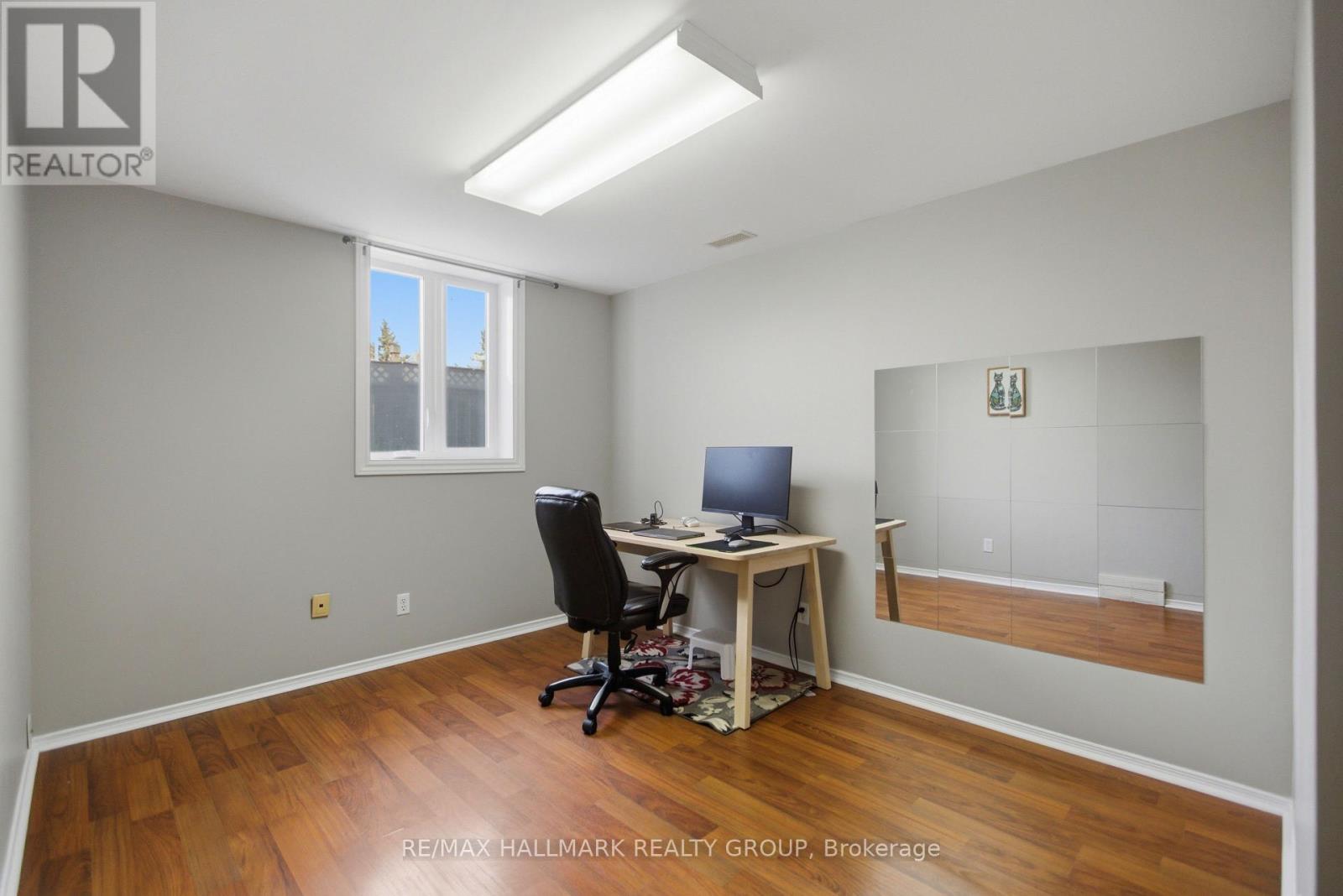 164 PATTERSON CRESCENT - 16