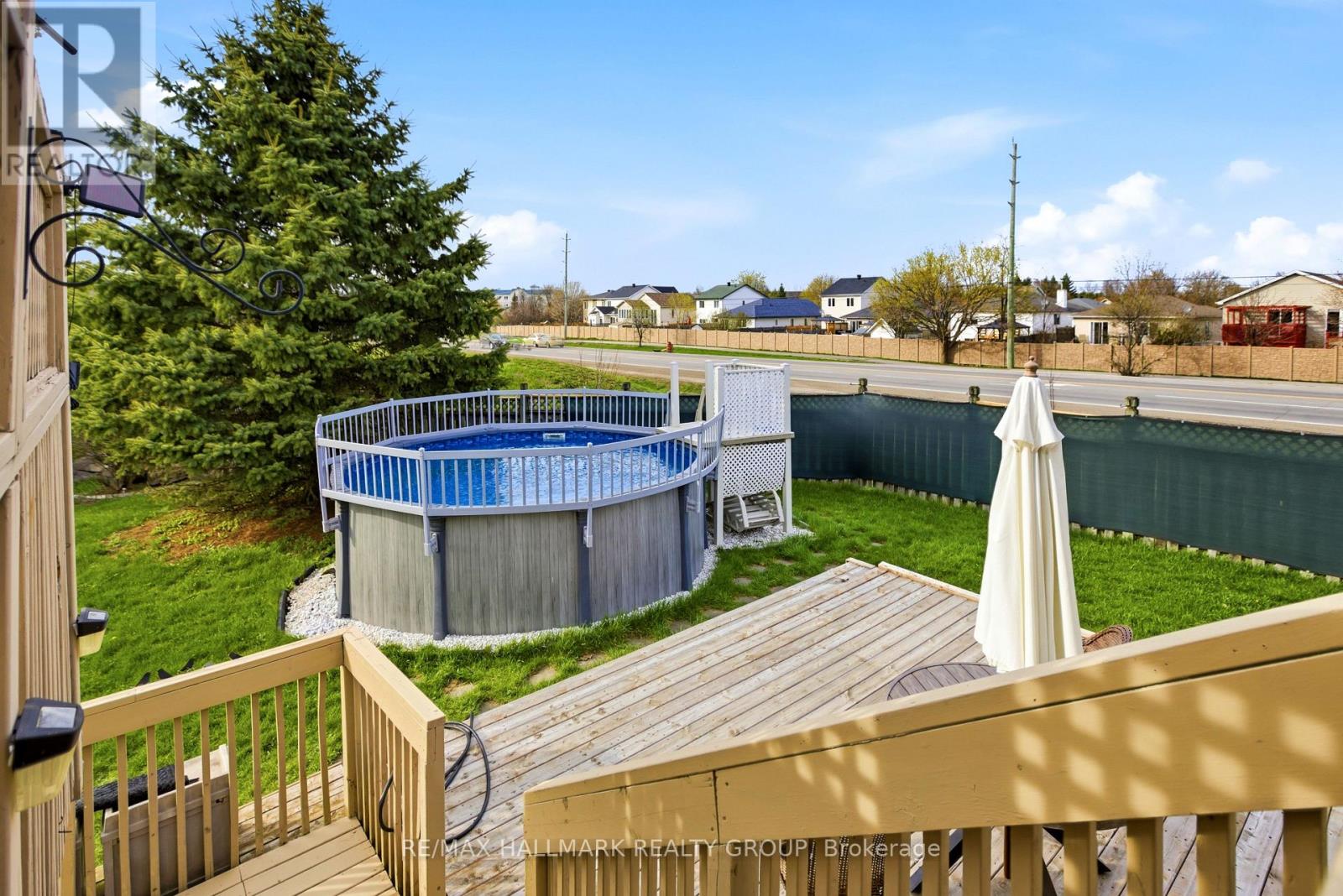 164 PATTERSON CRESCENT - 21