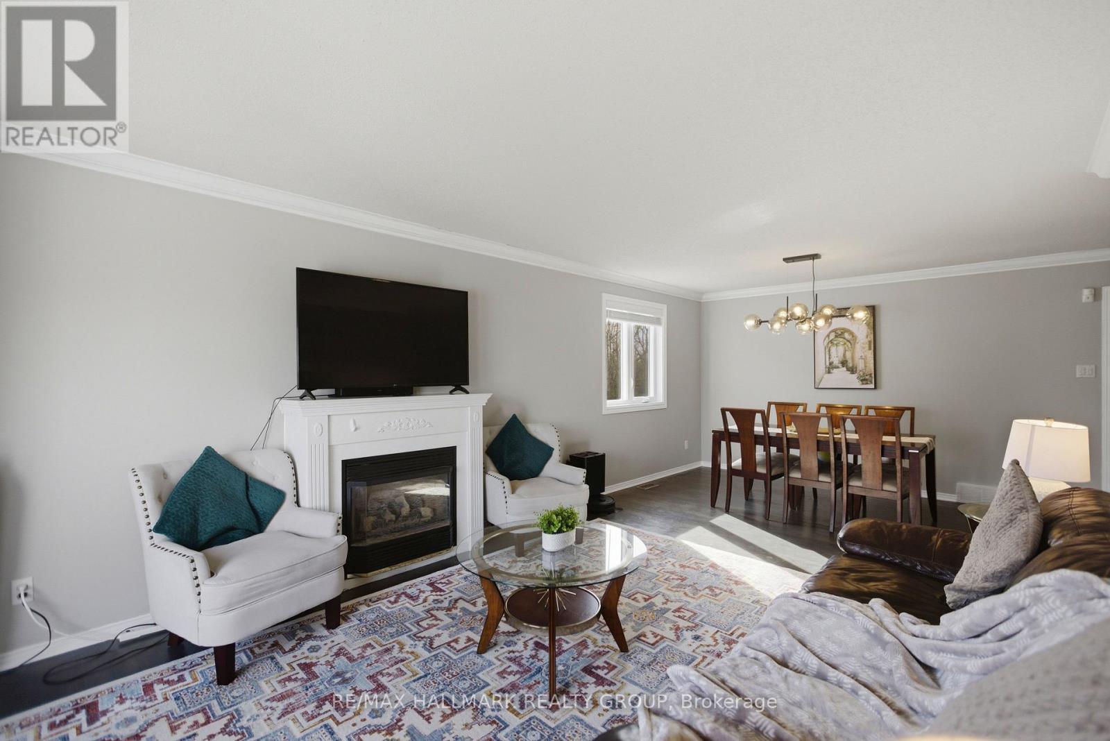 164 PATTERSON CRESCENT - 5