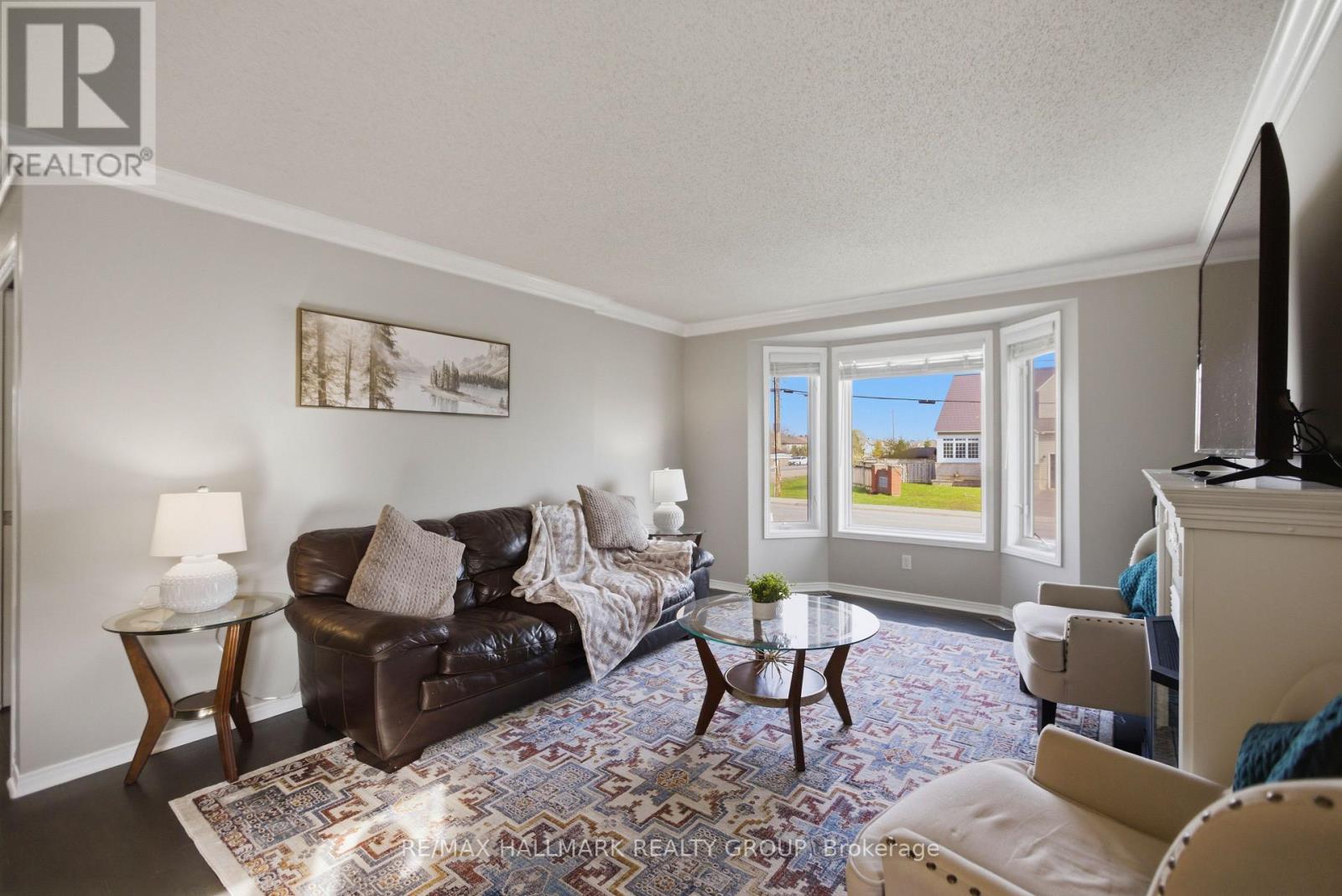 164 PATTERSON CRESCENT - 6