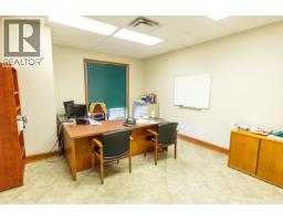 10120 Northern Lights Drive, Fort St  John, BC V1J2A3 Photo 21