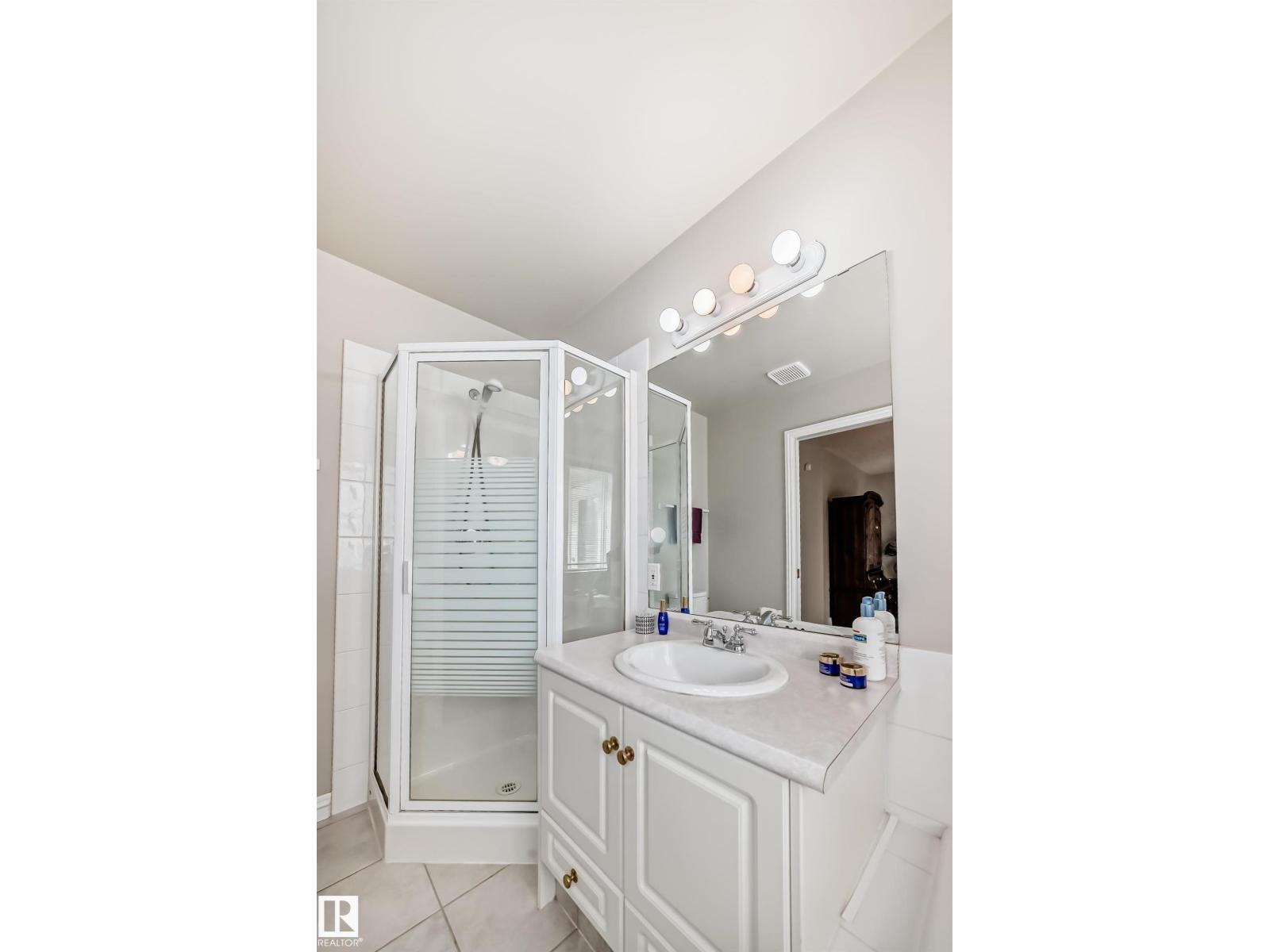 168 KULAWY DR N NW - 23